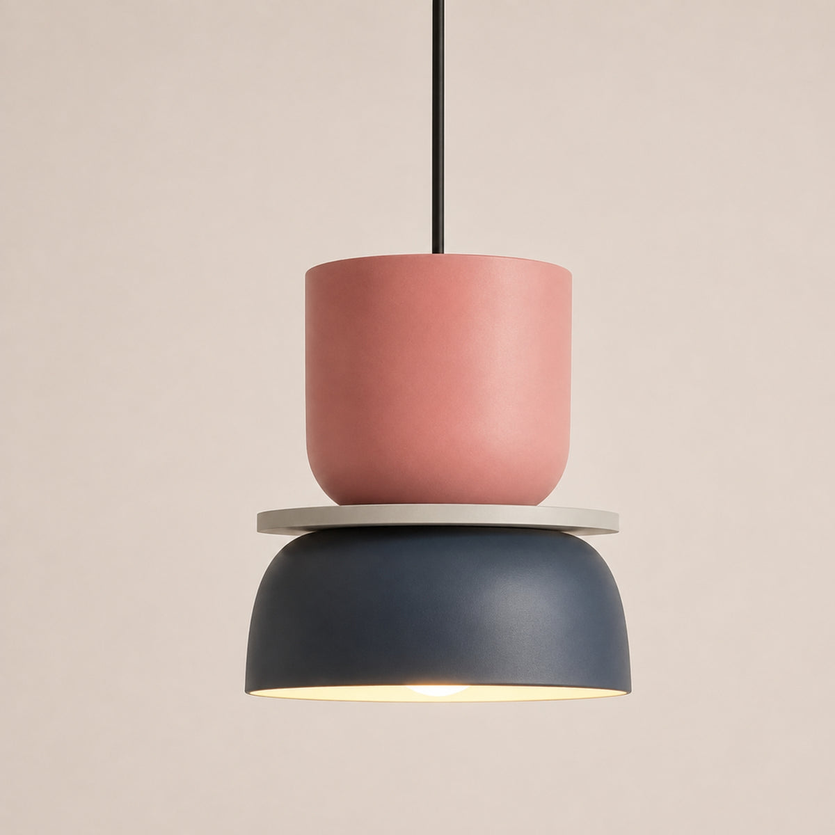Pendelleuchte Nyla – Nordisches Design in Blockfarben