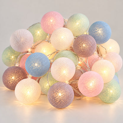 LED Lichterkette Cottira - Kuschelige Baumwollkugeln in 9 Farben