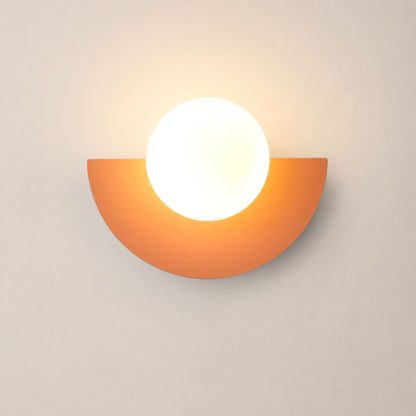 Wandleuchte Halvo - Geometrische LED-Designleuchte im Halbkreis