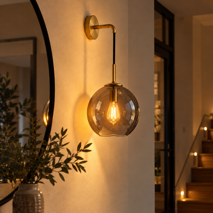 Wandleuchte Sfero - Glaskugel-Design in Gold oder Schwarz