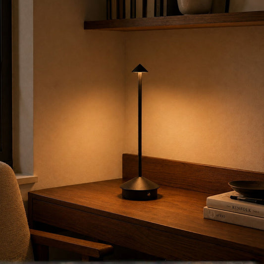 Tischlampe Nyra - Kabellose LED-Akkuleuchte mit Touch-Dimmer