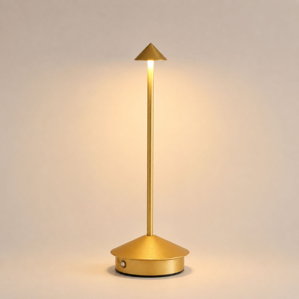 Tischlampe Nyra - Kabellose LED-Akkuleuchte mit Touch-Dimmer