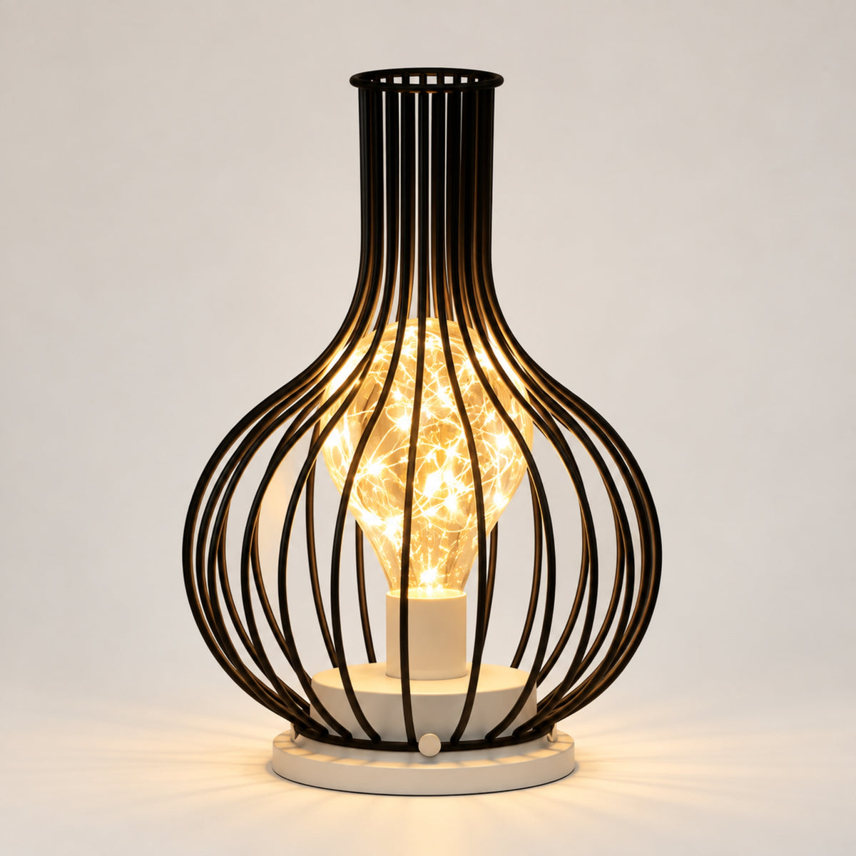 Tischlampe Lucera - Kabelloses 3-teiliges Lampenset mit skulpturalem Design