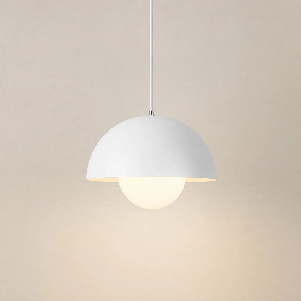 Pendelleuchte Solvi - Ikonisches Design in 16 Farben