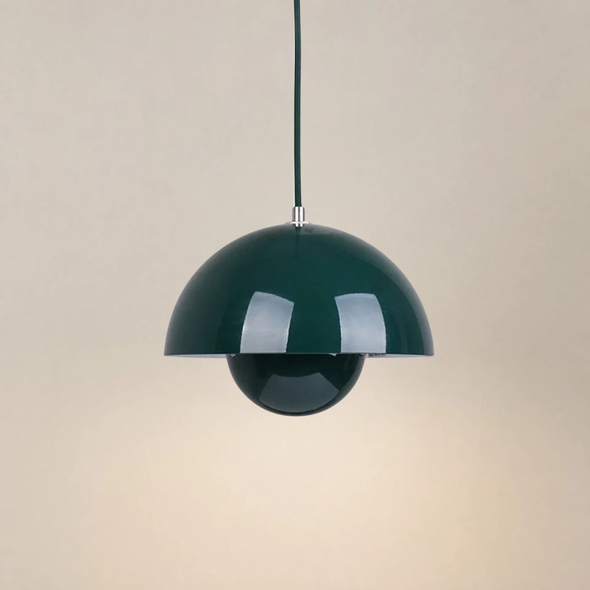 Pendelleuchte Solvi - Ikonisches Design in 16 Farben