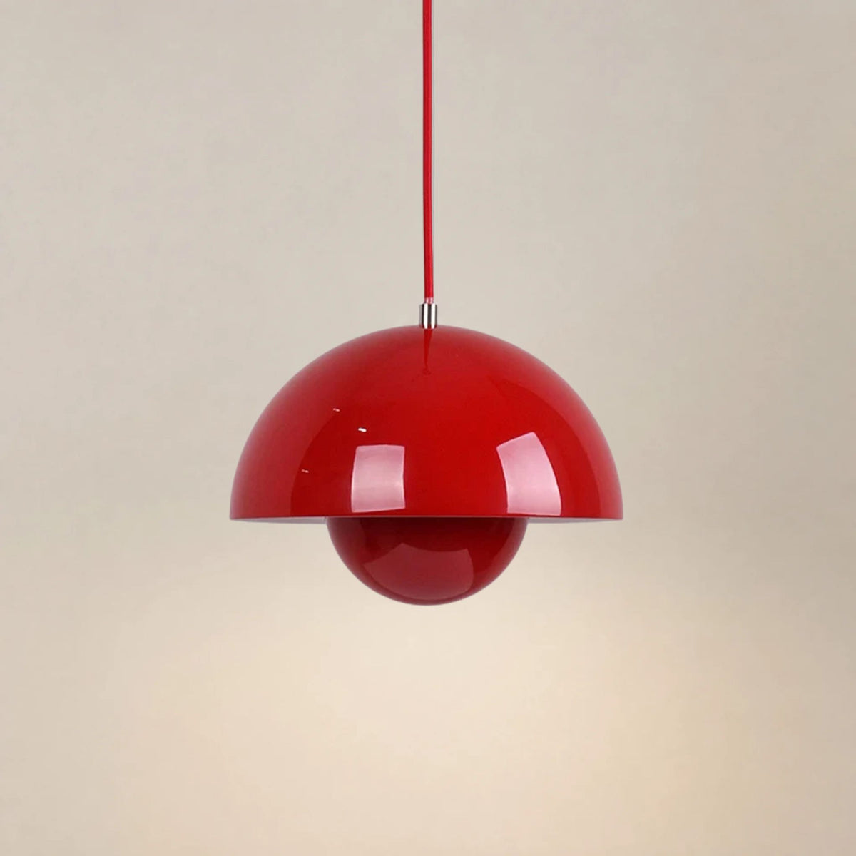 Pendelleuchte Solvi - Ikonisches Design in 16 Farben