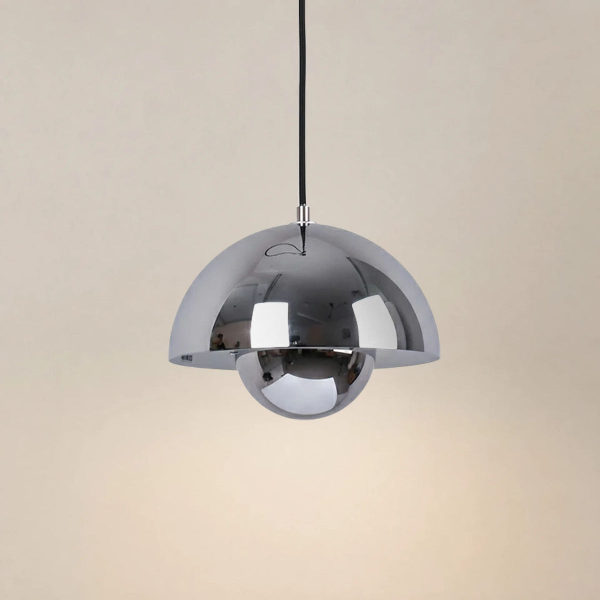 Pendelleuchte Solvi - Ikonisches Design in 16 Farben