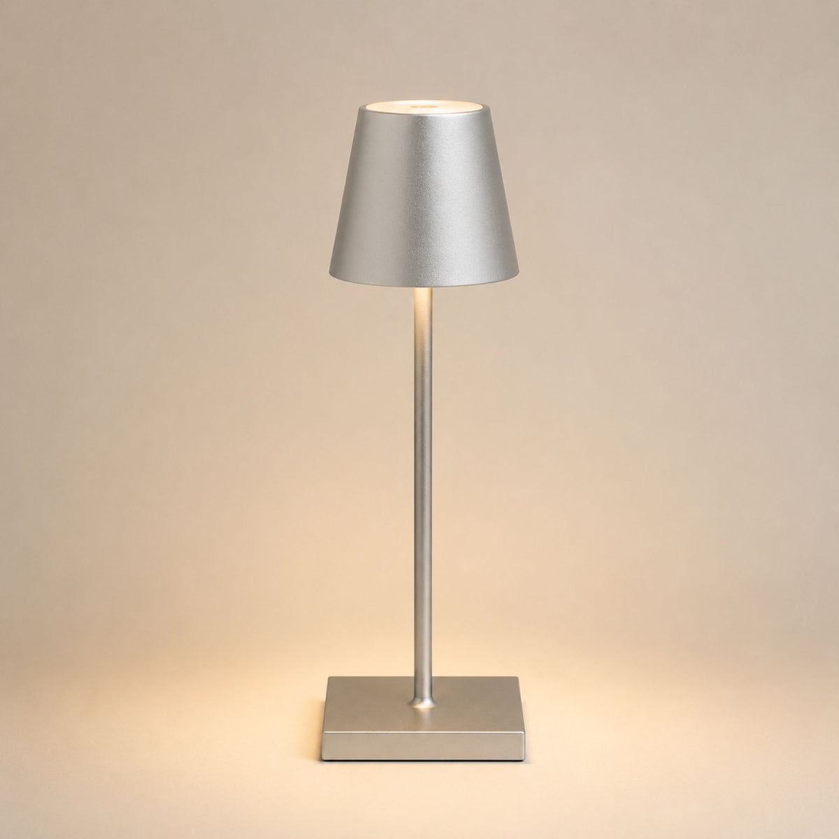 Tischlampe Vyra - Kabellose LED Akku-Tischleuchte