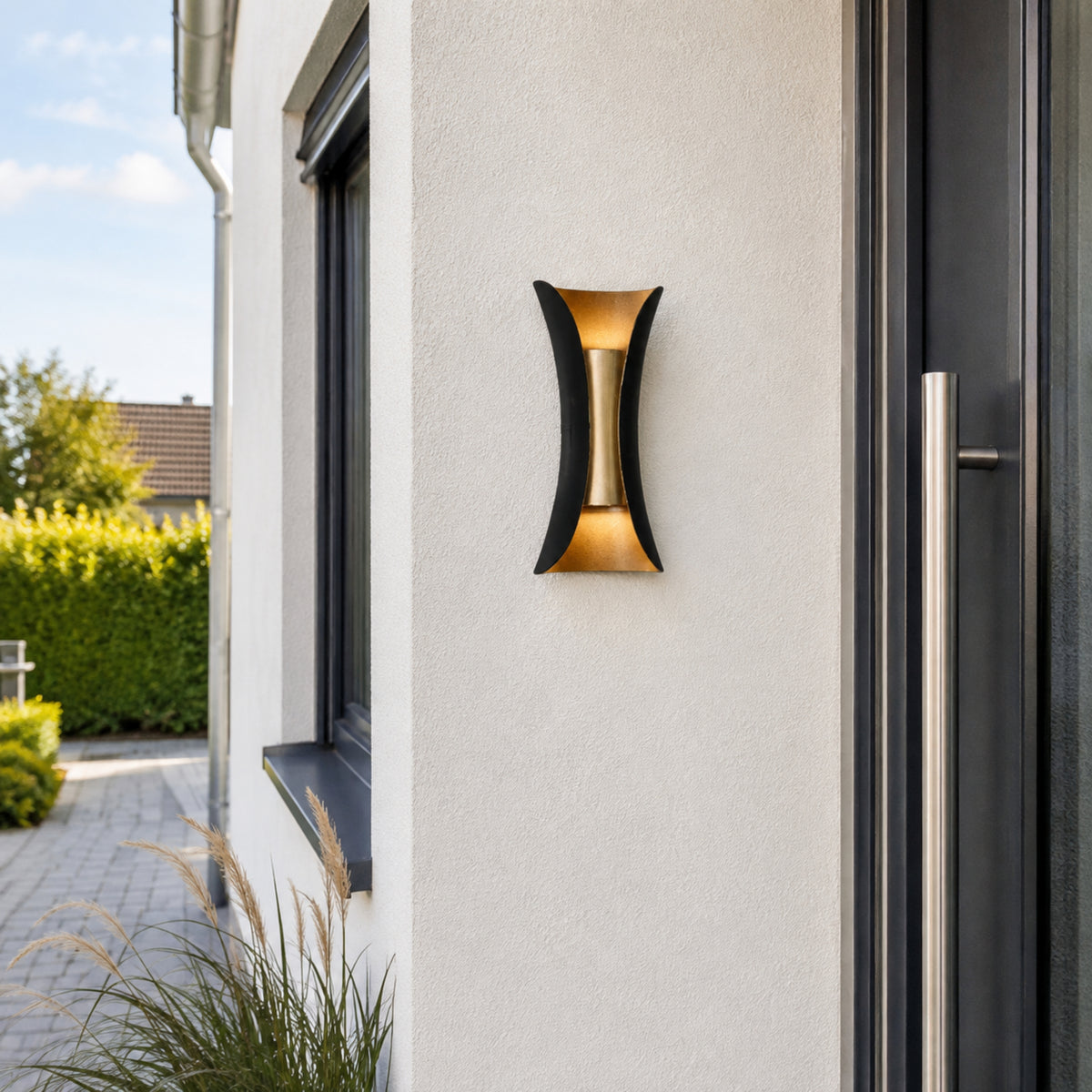 Wandleuchte Solyn - Minimalistisches Design für draußen