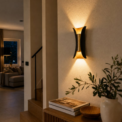 Wandleuchte Solyn - Minimalistisches Design für draußen