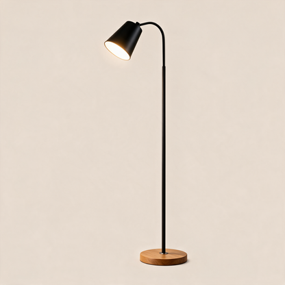 Stehlampe Farbe Schwarz Produktfoto